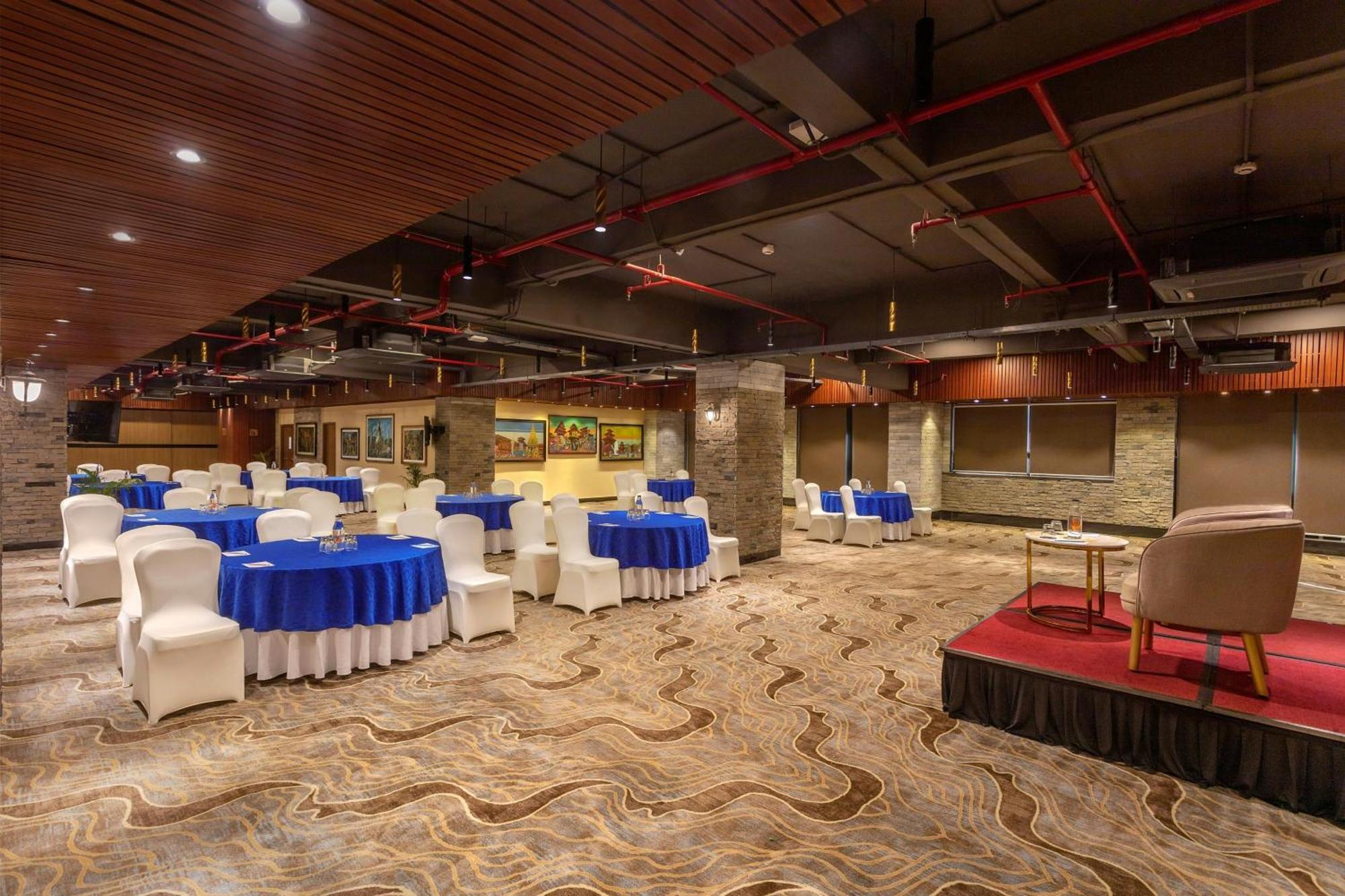 Hotel Aloft Kathmandu Thamel Extérieur photo